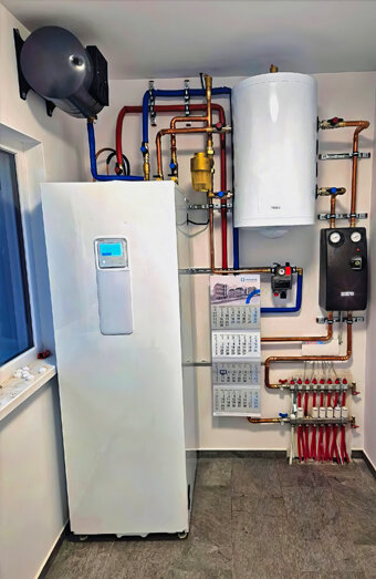 https://joondannahotwater.com.au/uploads/2025/06/hot-water-13140.jpg