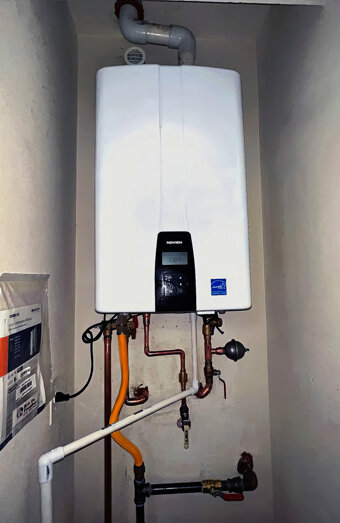 https://joondannahotwater.com.au/uploads/2025/06/thermostatic-water-systems-37047.jpg